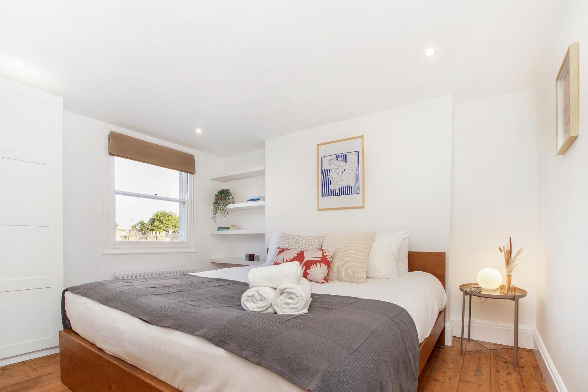 Bright, Stylish & Cosy 3-Bed Flat Near Mile End Lägenhet London Exteriör bild